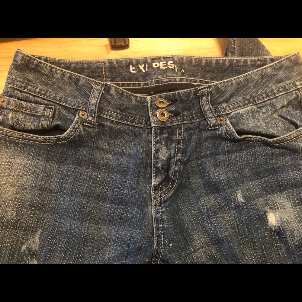 Express Jeans - Picture 2 of 6